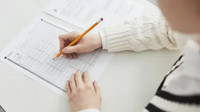 A candidate writing SSC CGL examination.